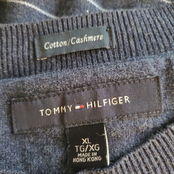 Tommy Hilfiger Cotton/Cashmere Pullover - Picture 2 of 3